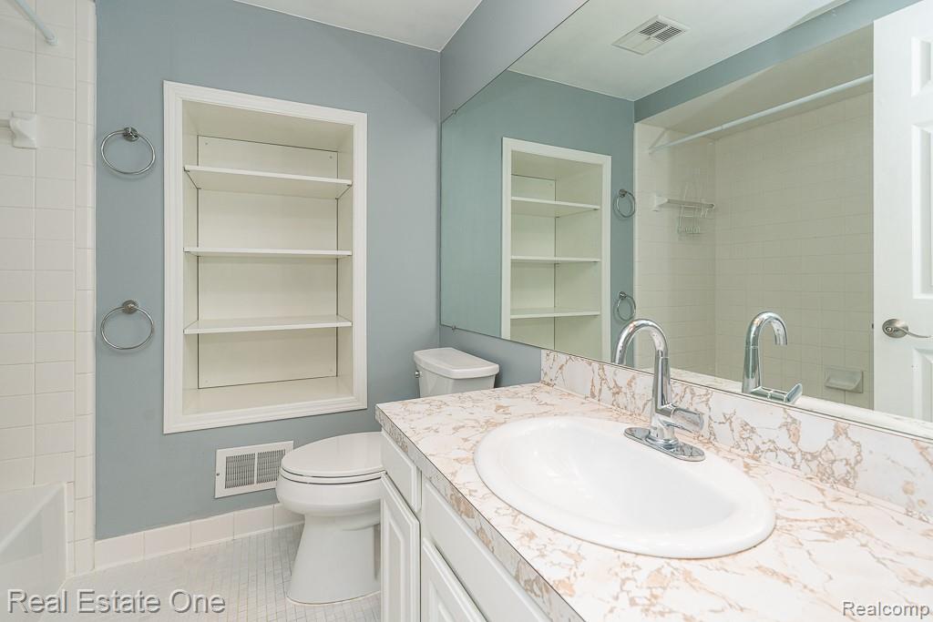 2355 Hillendale Drive