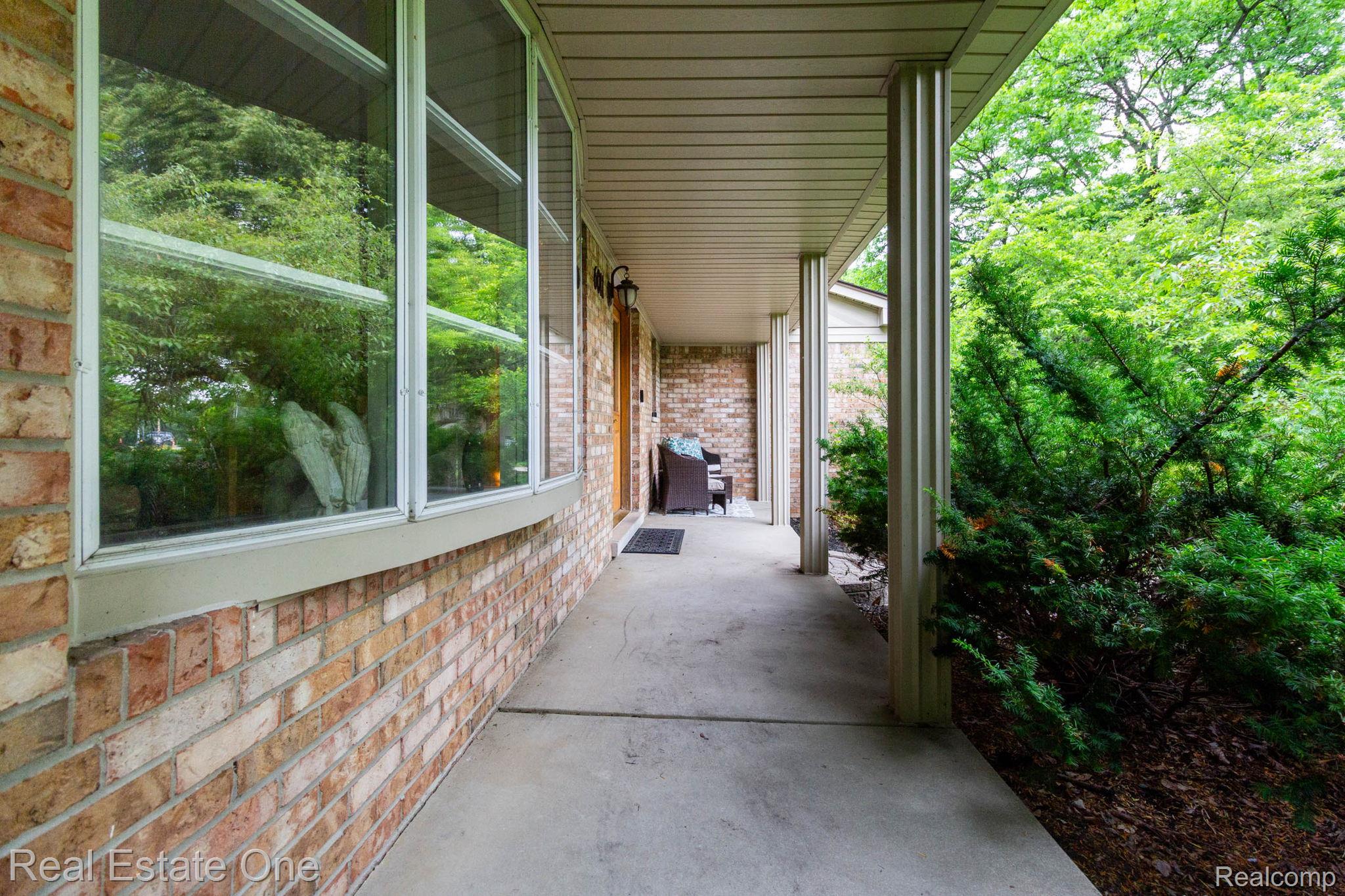 6011 Walker Drive