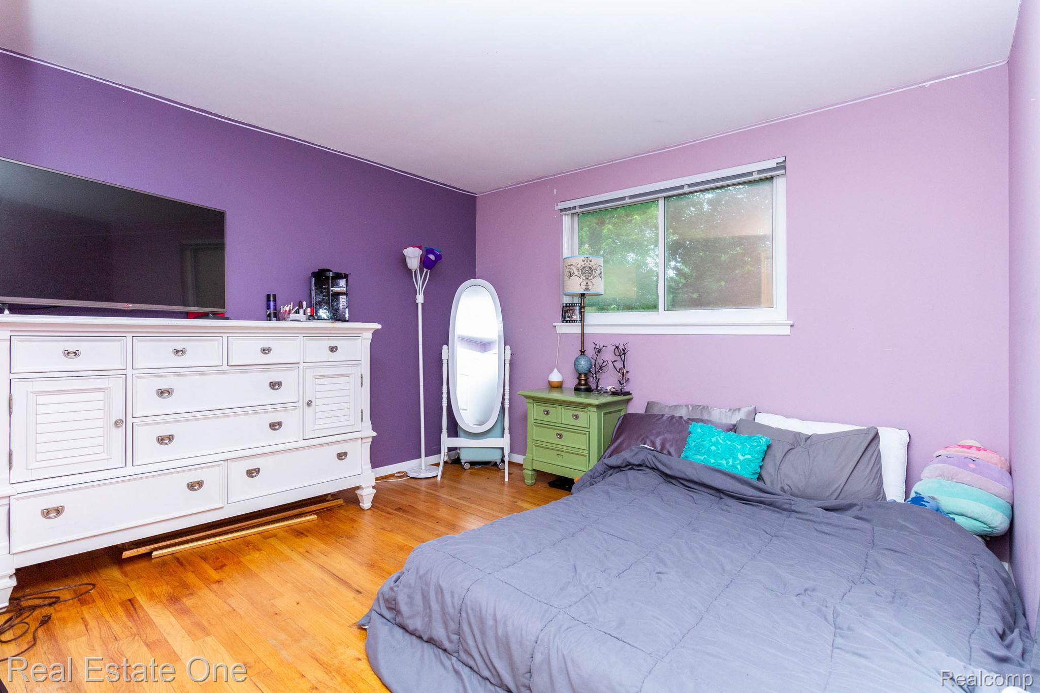 6011 Walker Drive