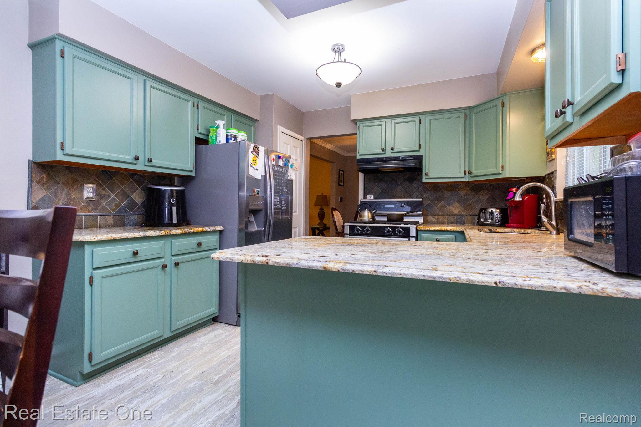 6011 Walker Drive