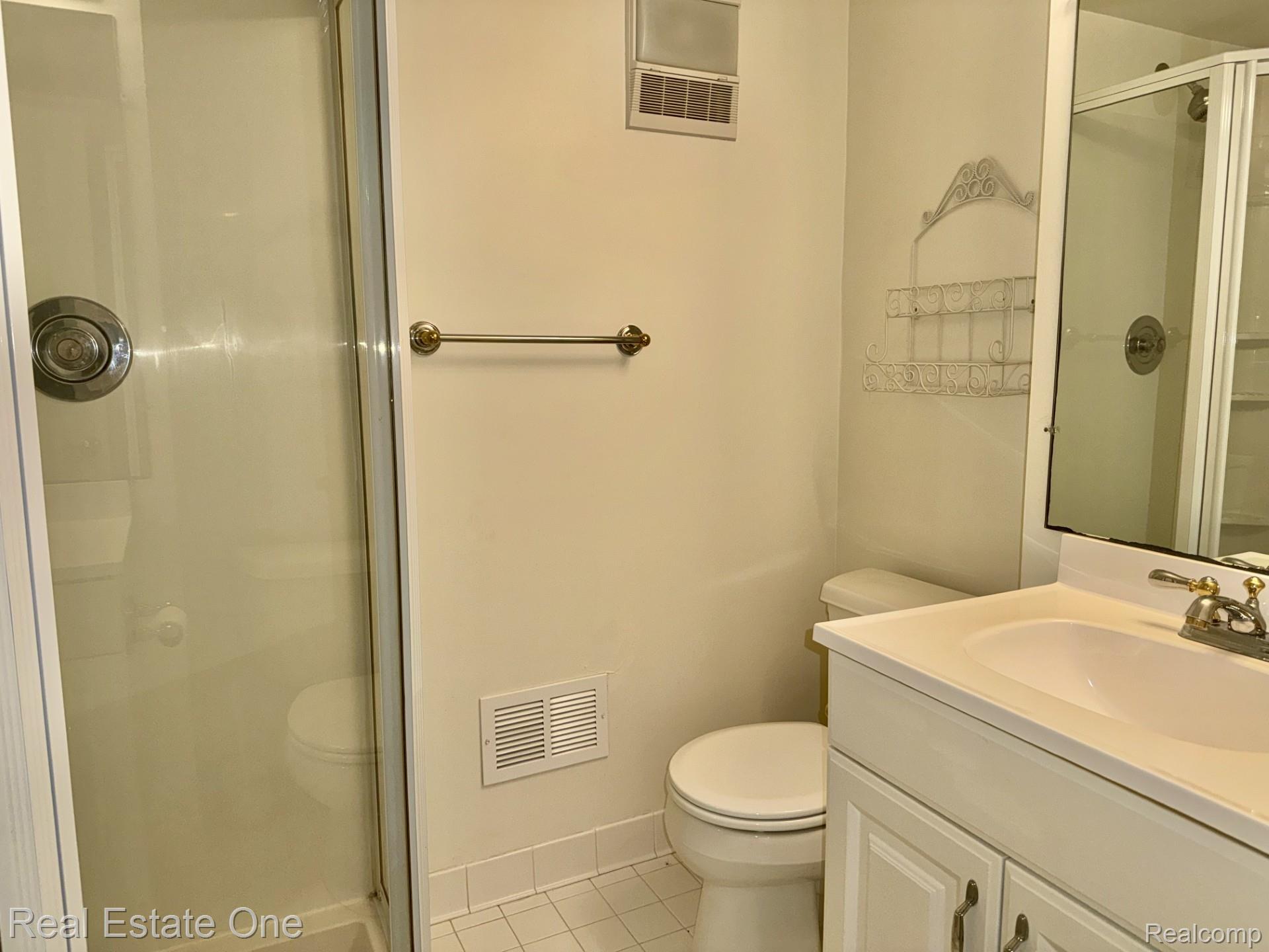 2963 Meadowbrook Drive