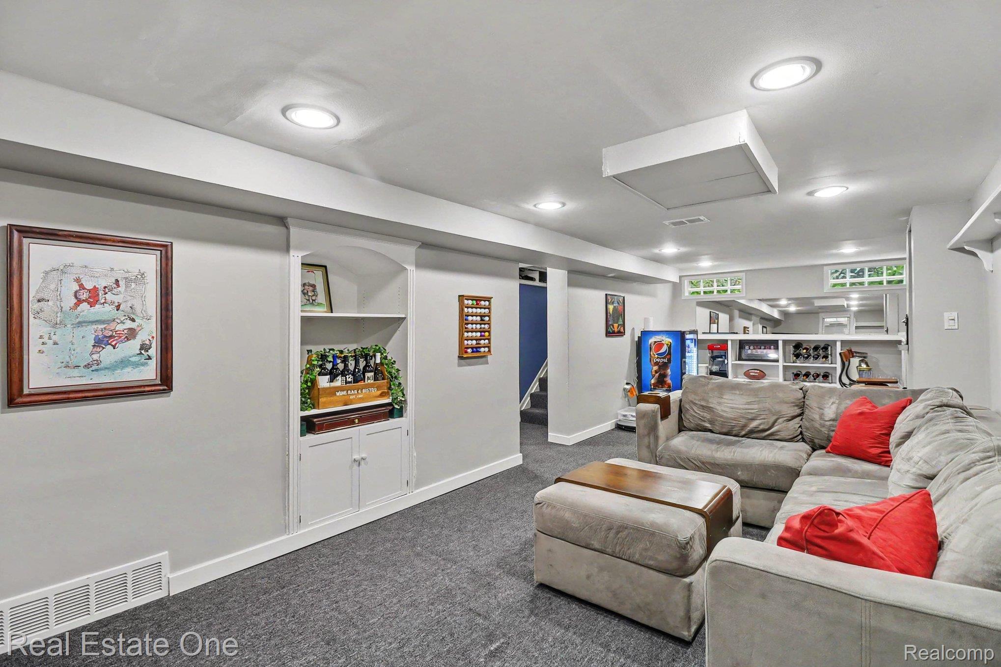 432 Sunset Street