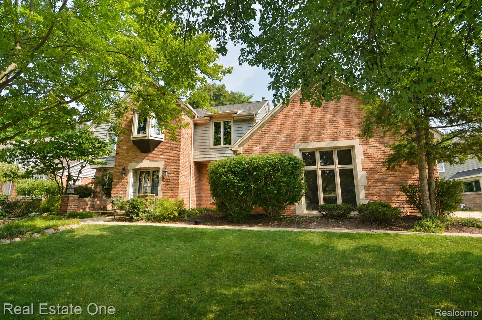 1370 Springwood Lane
