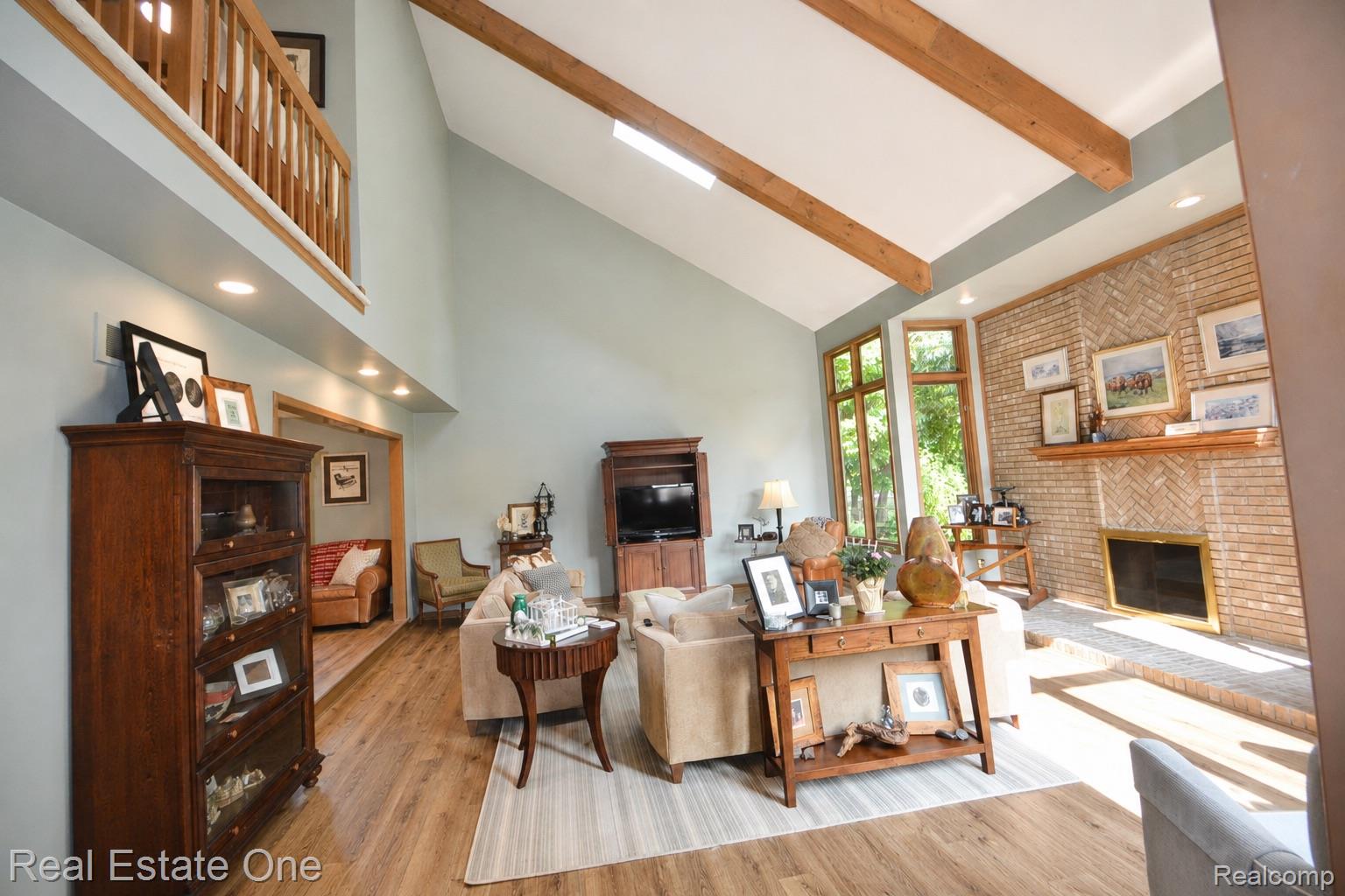 1370 Springwood Lane