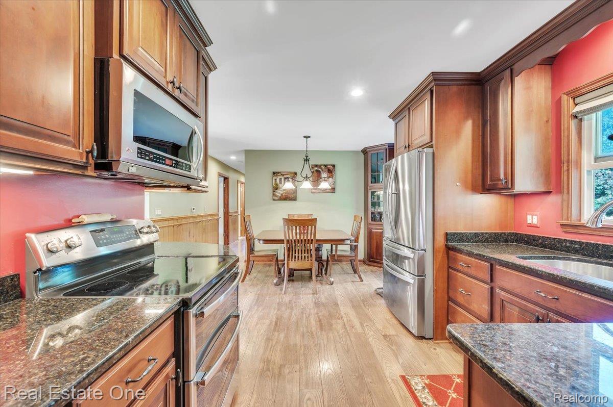 3753 Country View Drive