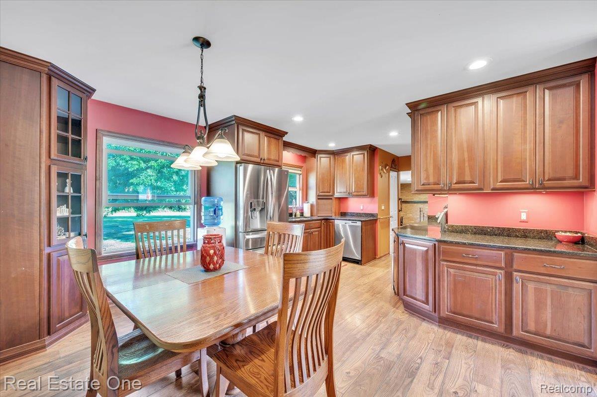 3753 Country View Drive