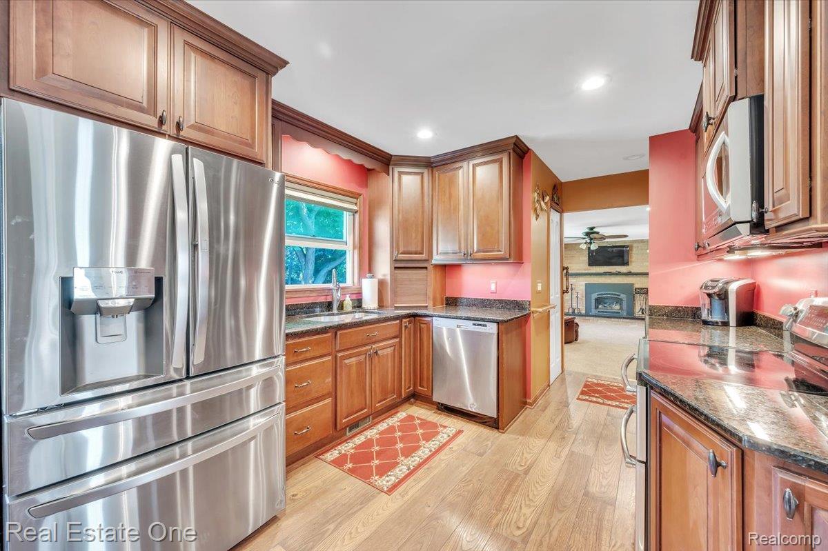 3753 Country View Drive