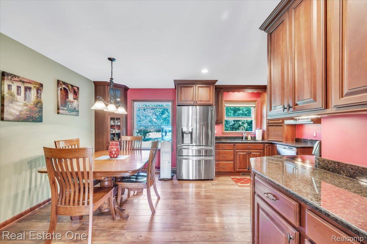 3753 Country View Drive