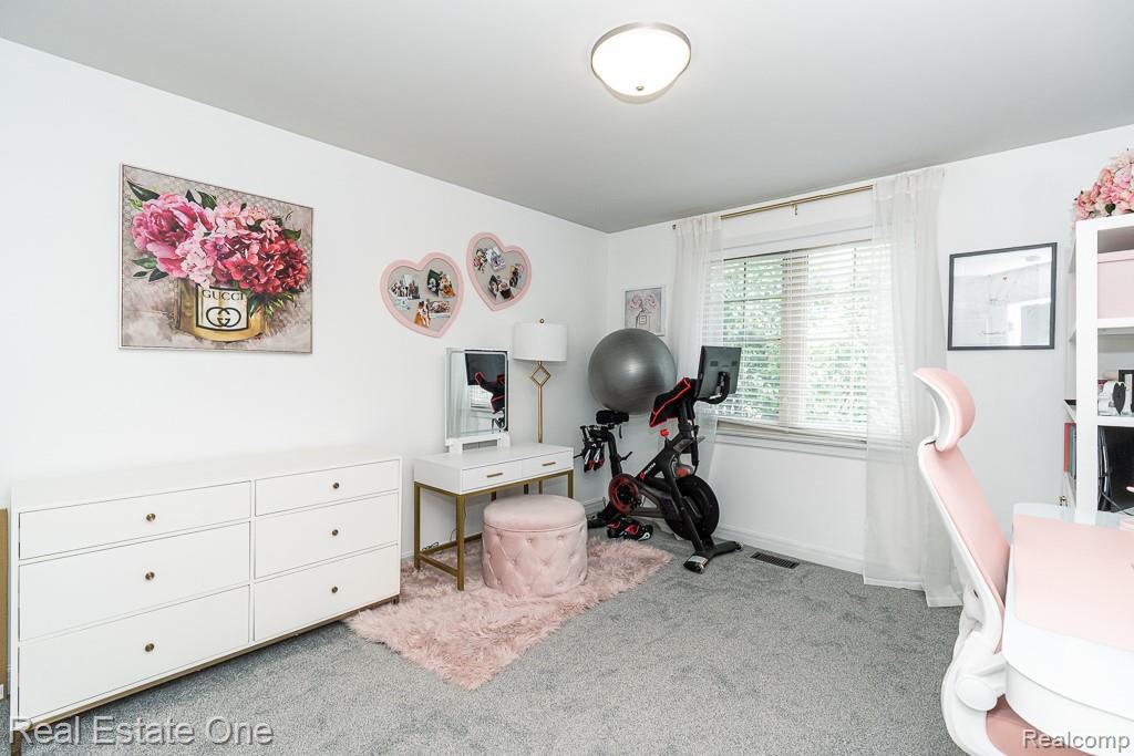4176 Oak Arbor Court