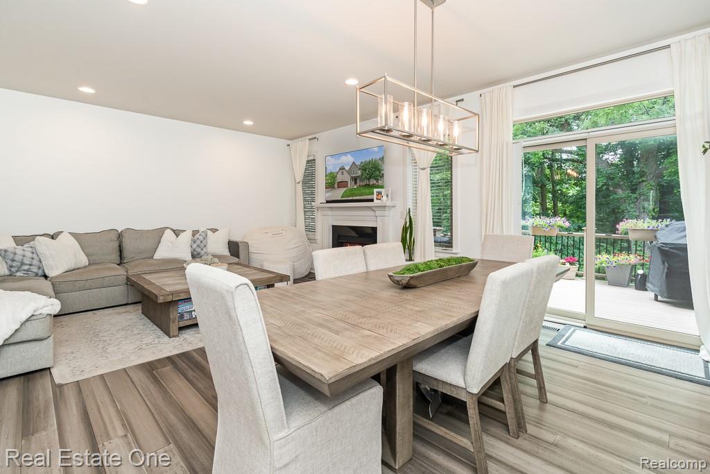 4176 Oak Arbor Court