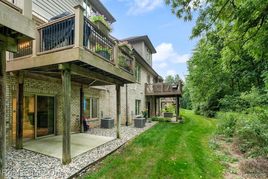 4176 Oak Arbor Court
