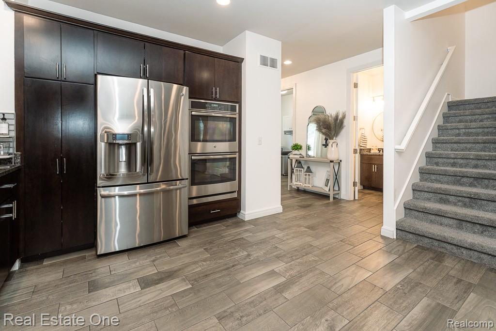4176 Oak Arbor Court