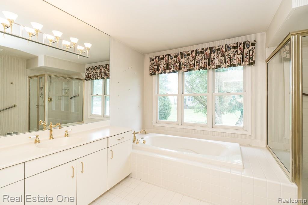 7383 SIMSBURY Drive