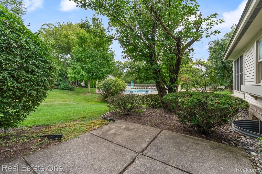 7383 SIMSBURY Drive