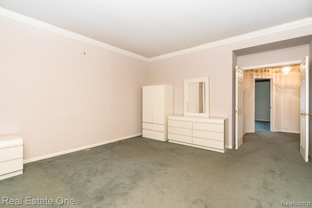 7383 SIMSBURY Drive