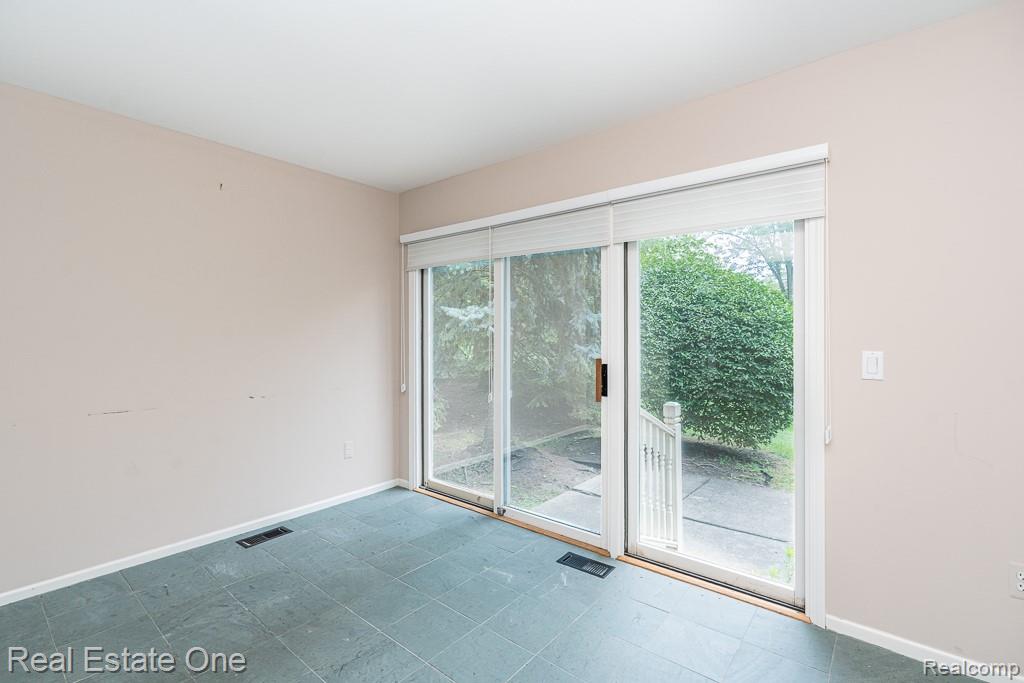 7383 SIMSBURY Drive