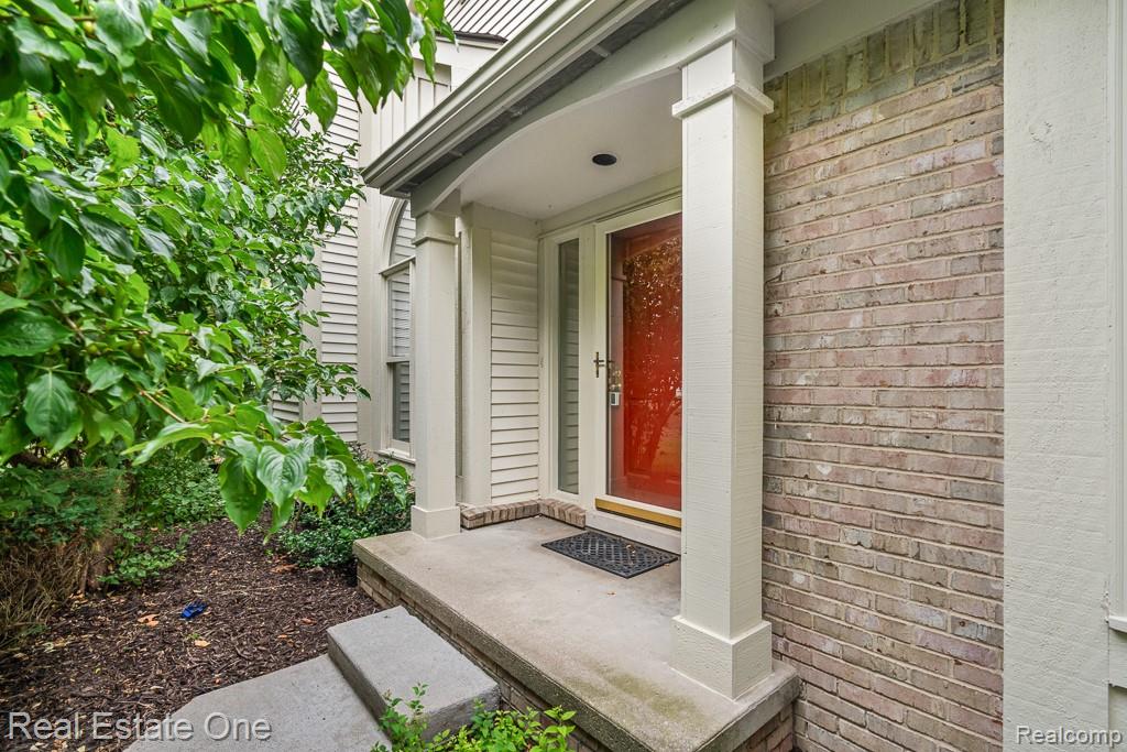 7383 SIMSBURY Drive