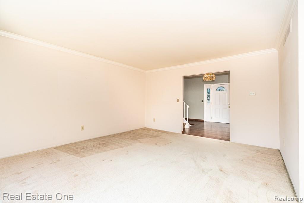 3444 Eagle Drive