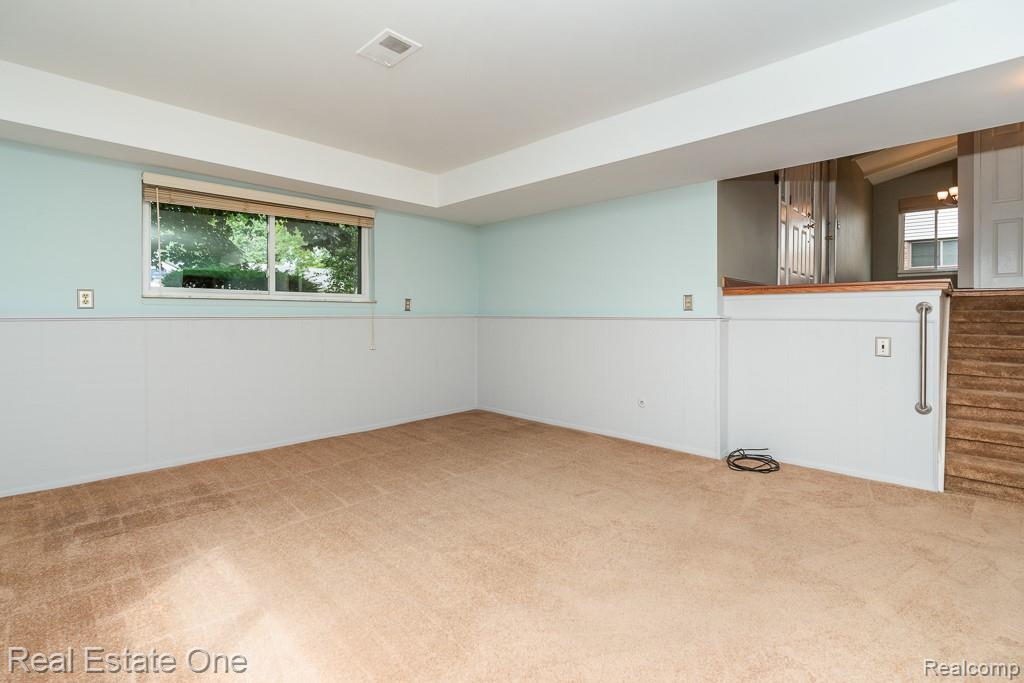 3444 Eagle Drive