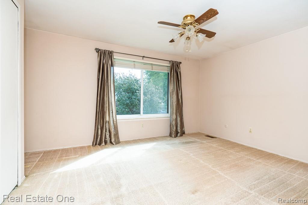 3444 Eagle Drive