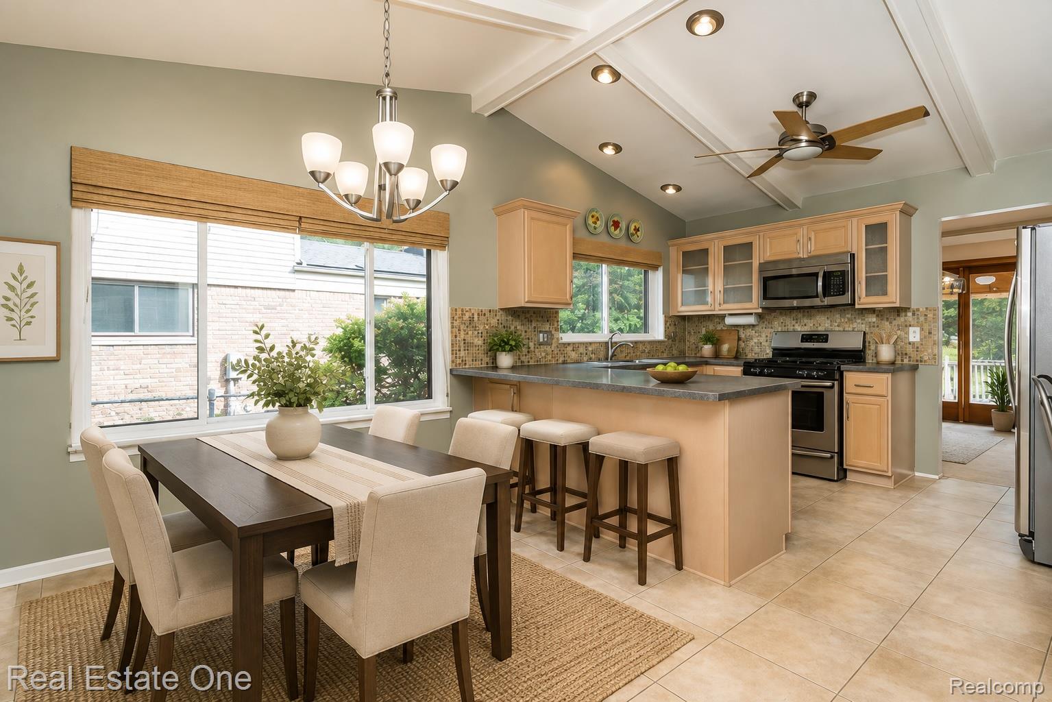 3444 Eagle Drive