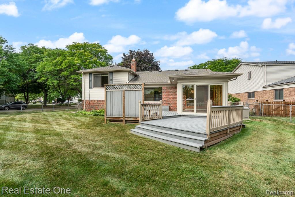 3444 Eagle Drive