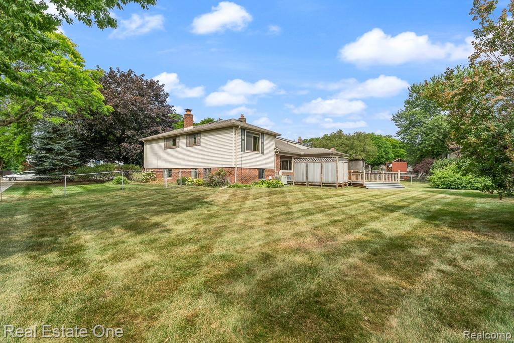 3444 Eagle Drive