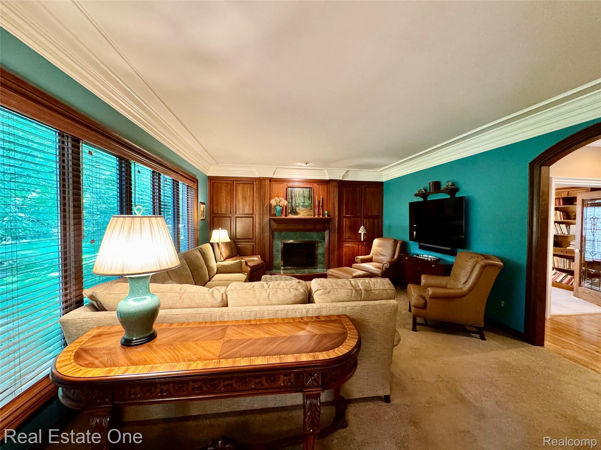 1793 Skyline Drive
