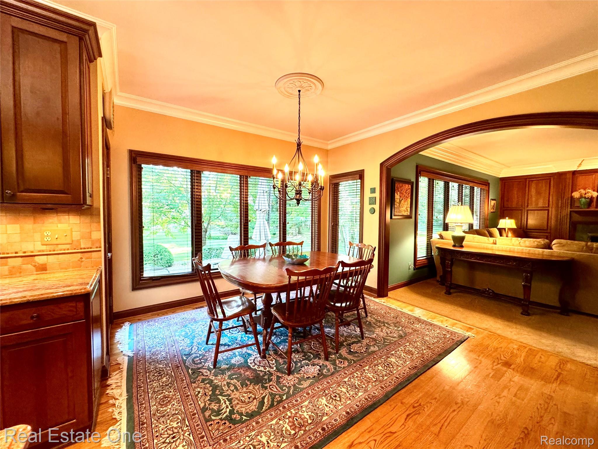1793 Skyline Drive