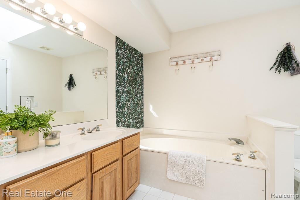 6595 Scenic Pines Court