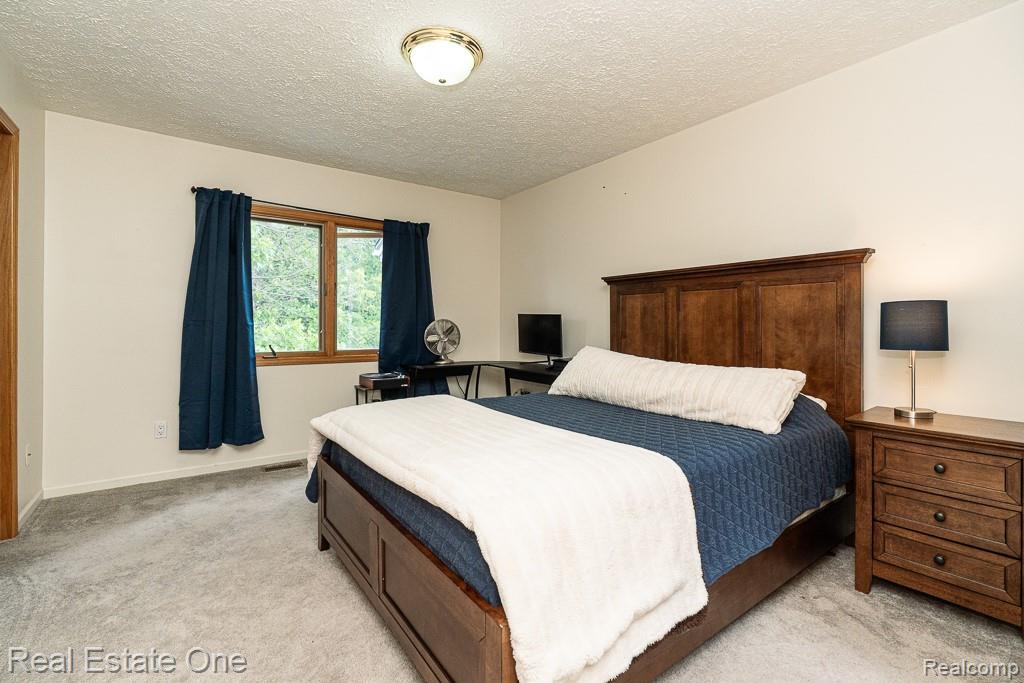 6595 Scenic Pines Court