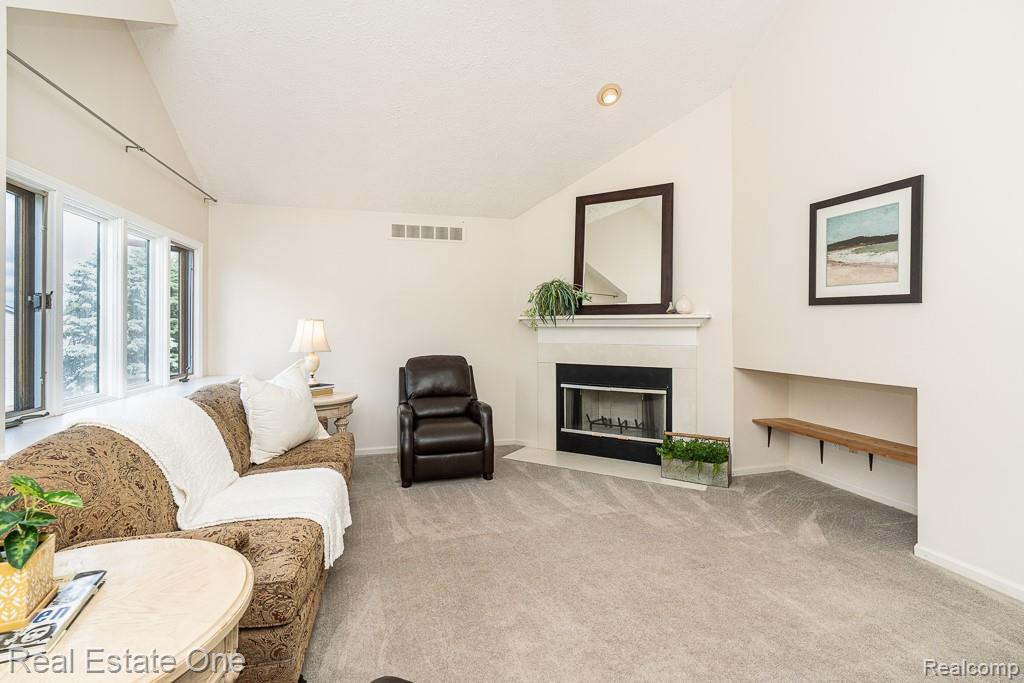 6595 Scenic Pines Court