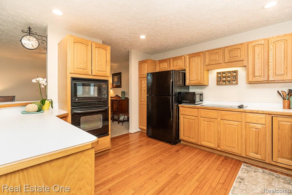 6595 Scenic Pines Court