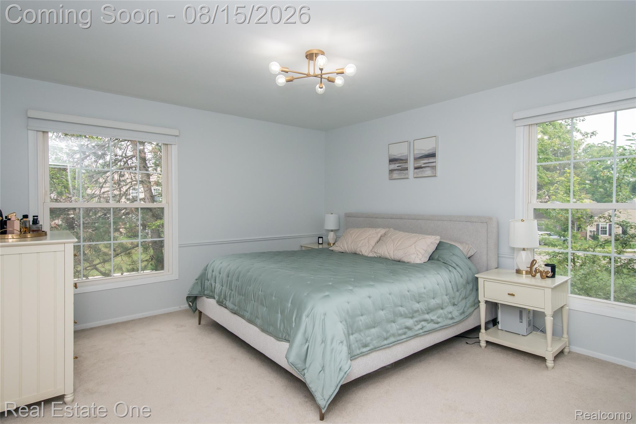 1572 Kings Cove Drive