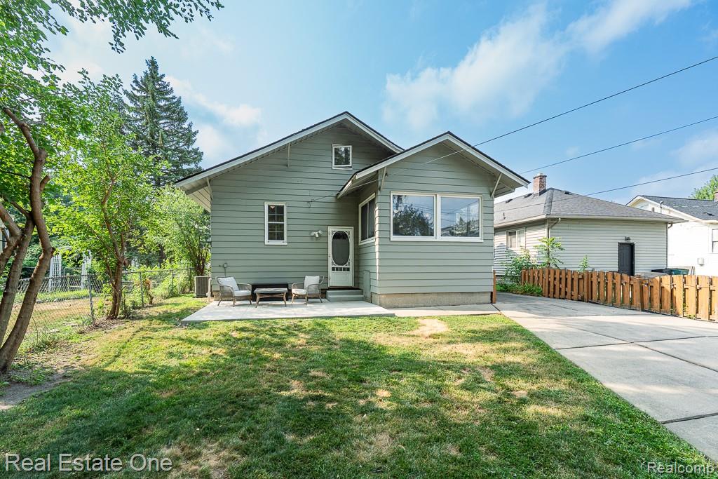 111 E Tacoma Street