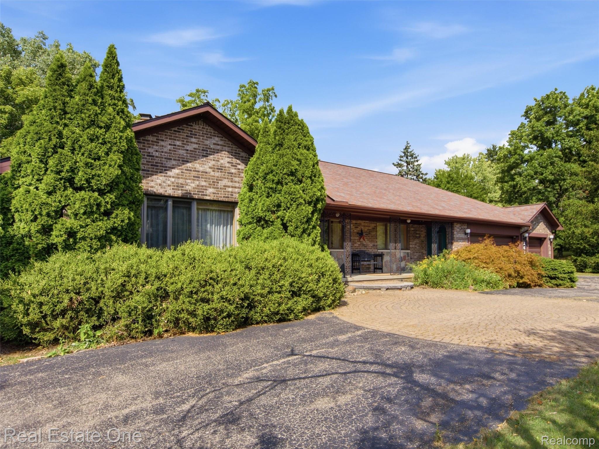 2626 W Wattles Road