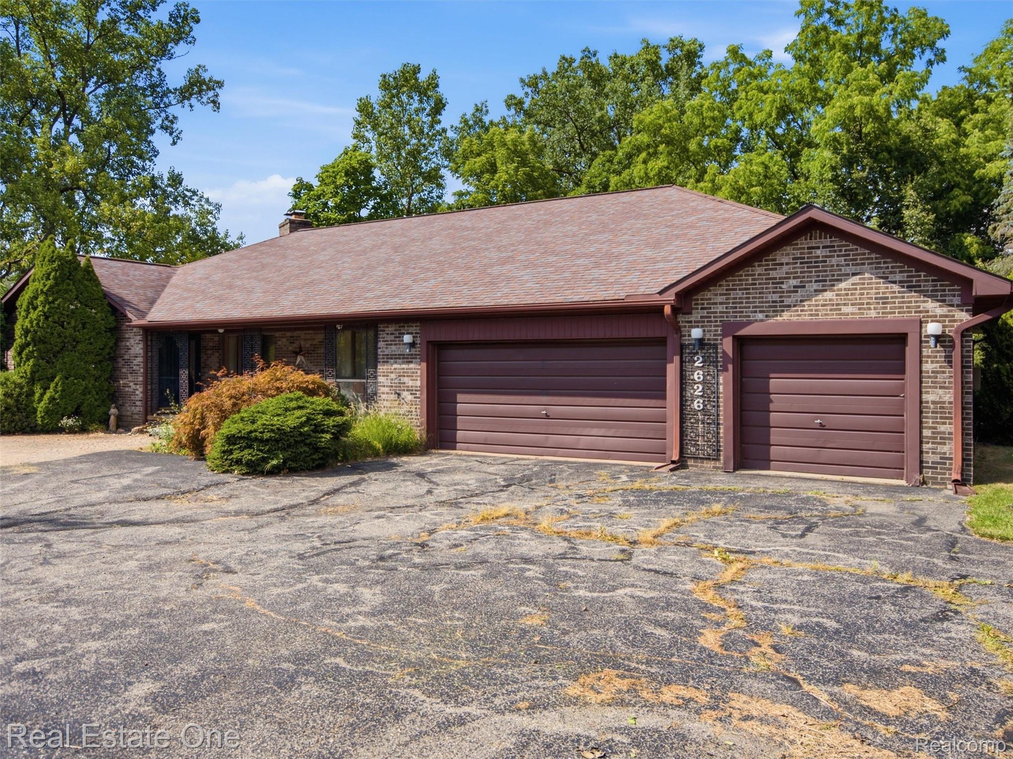 2626 W Wattles Road