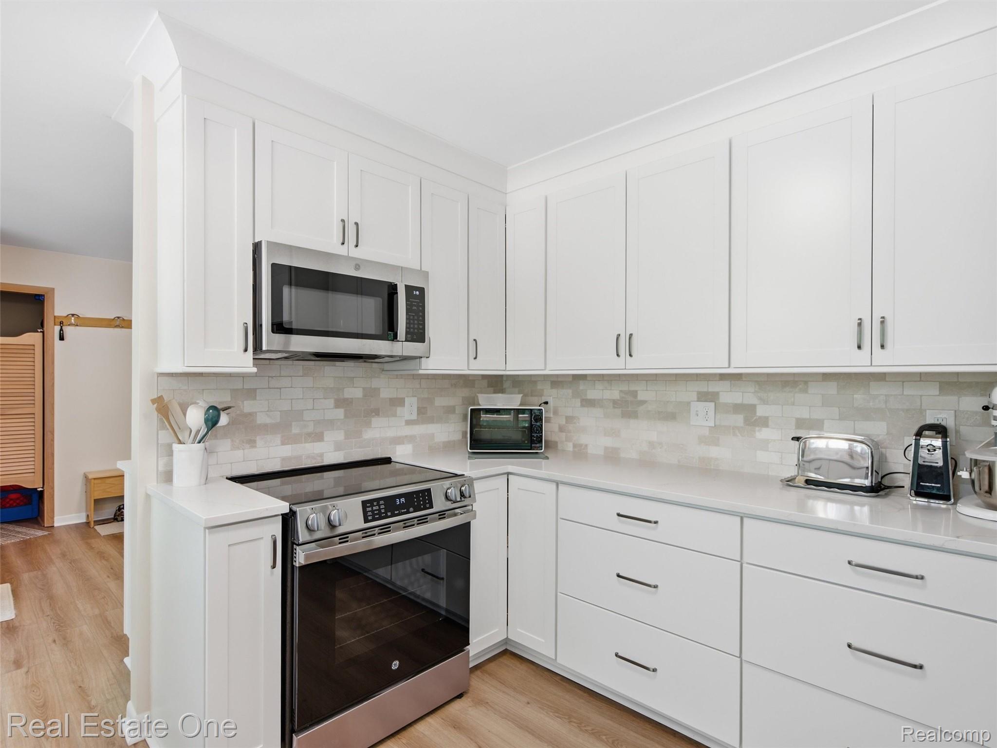 2626 W Wattles Road