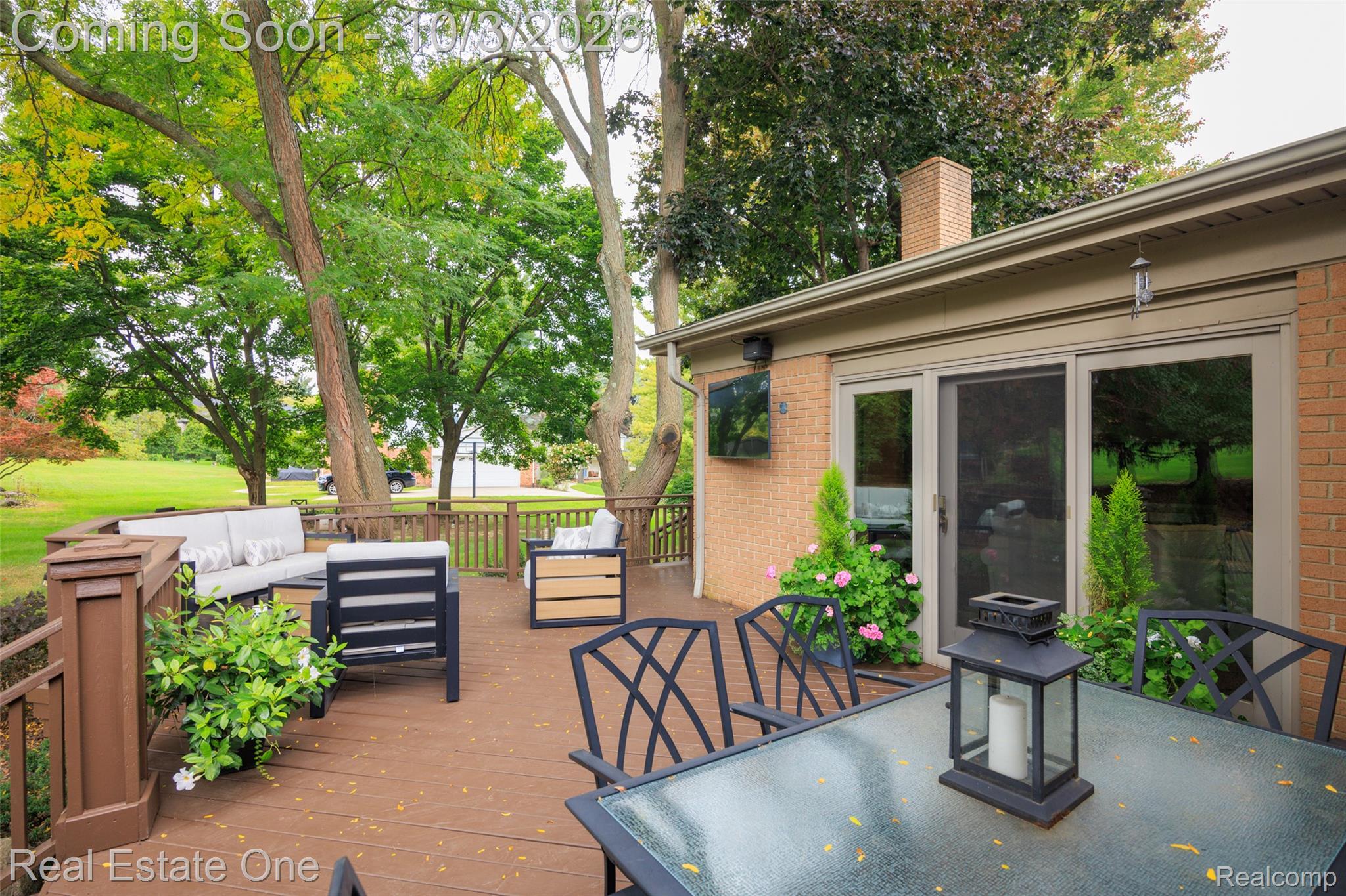 2371 Red Maple Drive