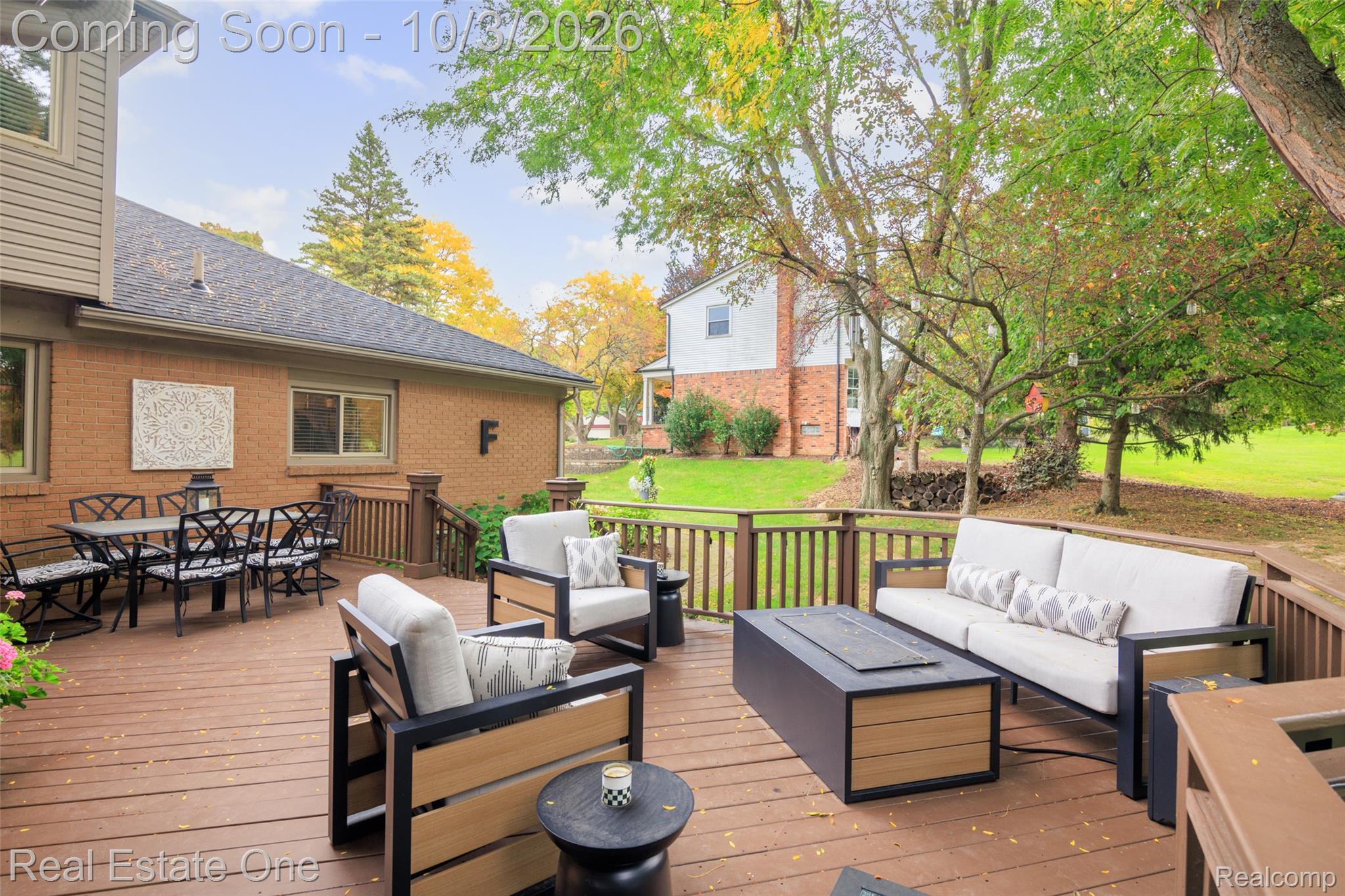 2371 Red Maple Drive