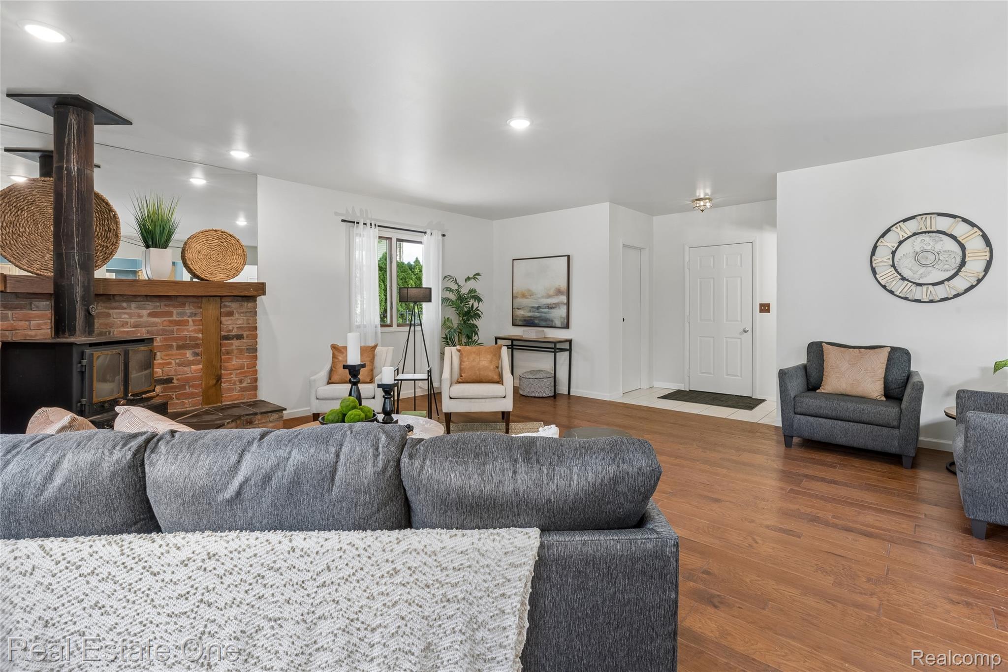 1457 Cambria Drive
