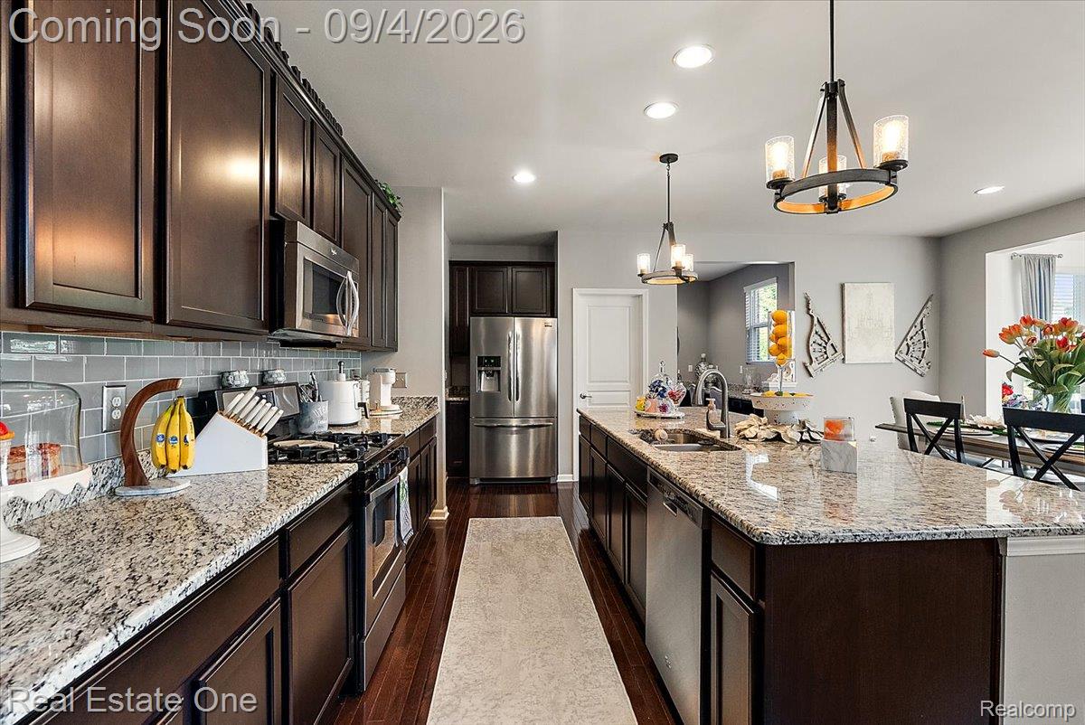15817 Diamante Drive