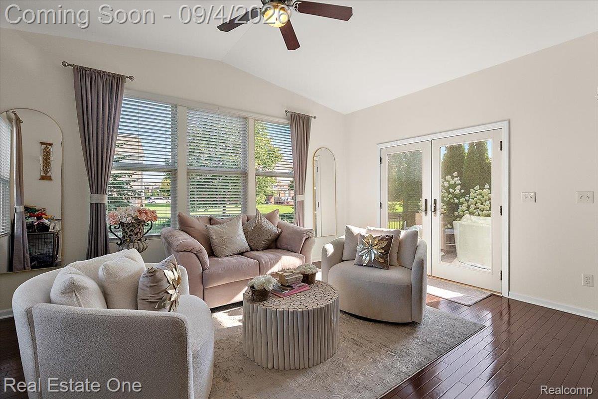 15817 Diamante Drive