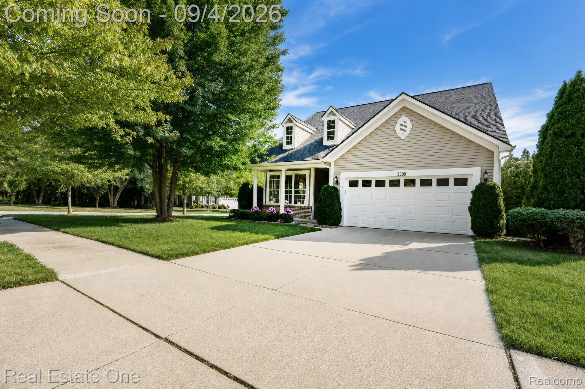 3509 Riverside Drive