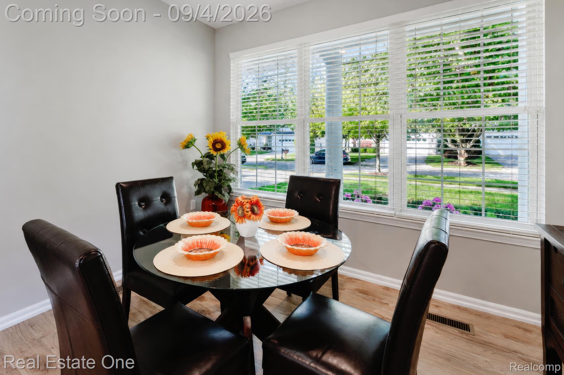 3509 Riverside Drive