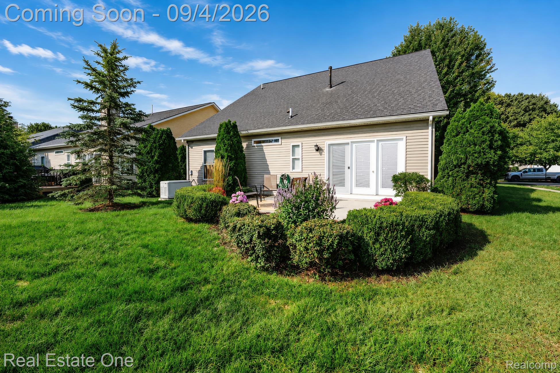3509 Riverside Drive