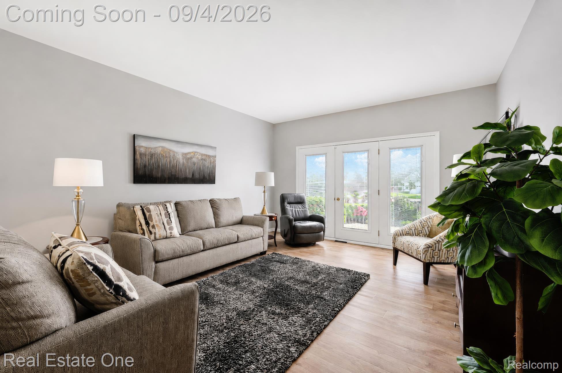 3509 Riverside Drive