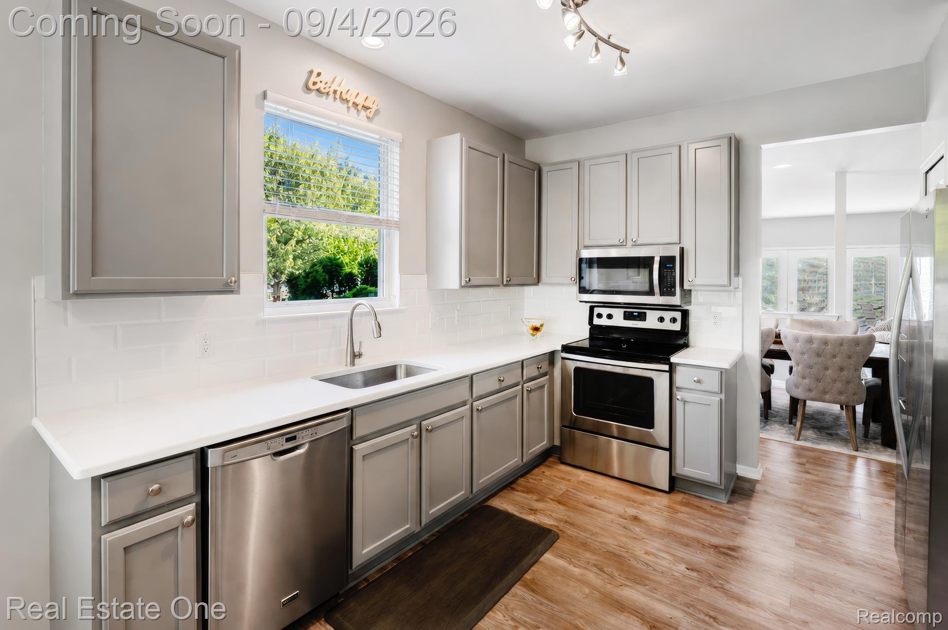3509 Riverside Drive