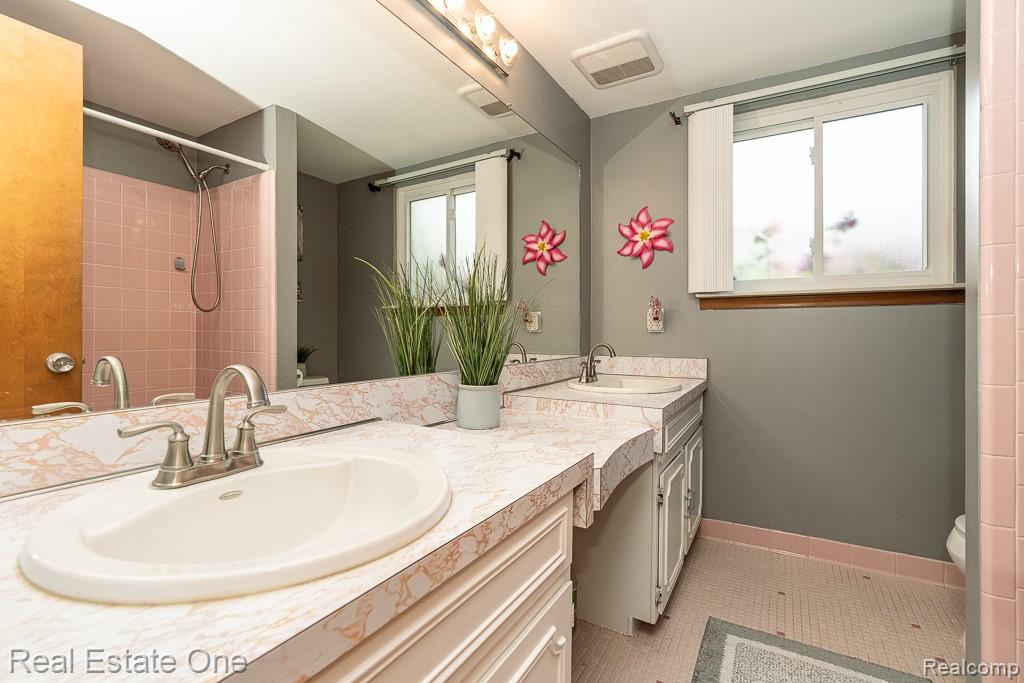 4167 Angeline Drive