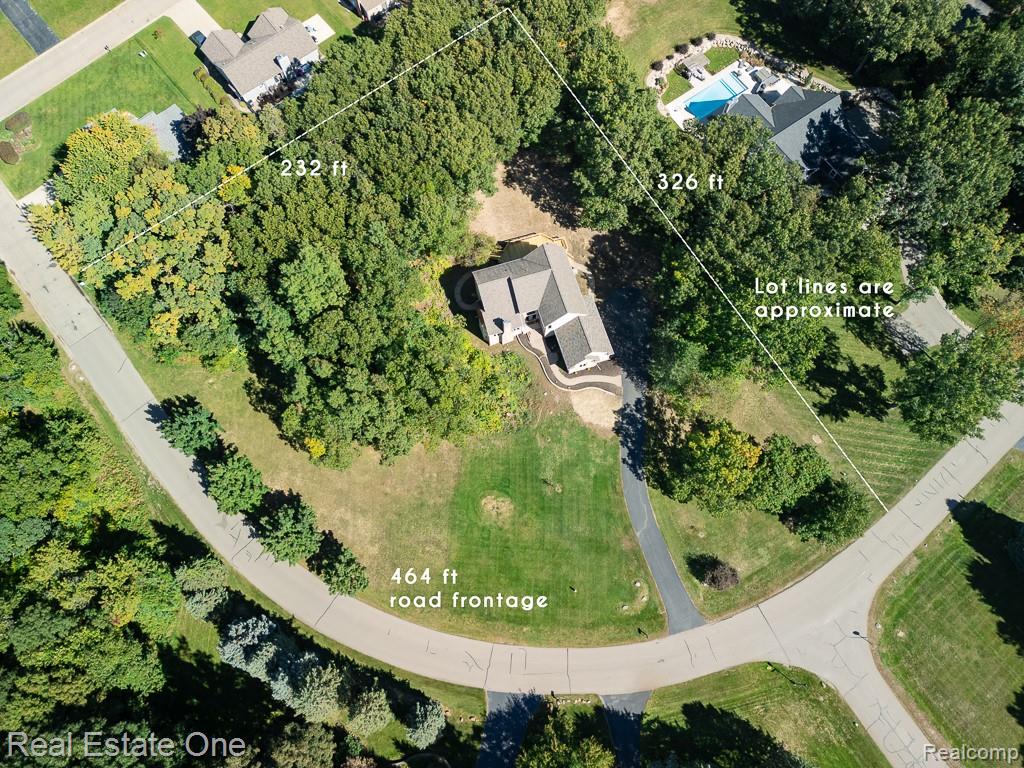 4586 Klais Drive
